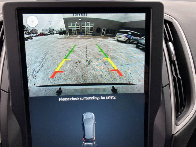 used 2024 Ford Edge car, priced at $27,400