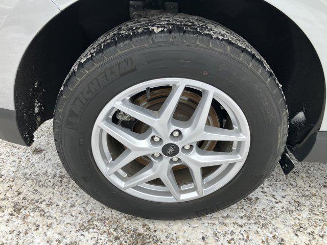 used 2024 Ford Edge car, priced at $27,400