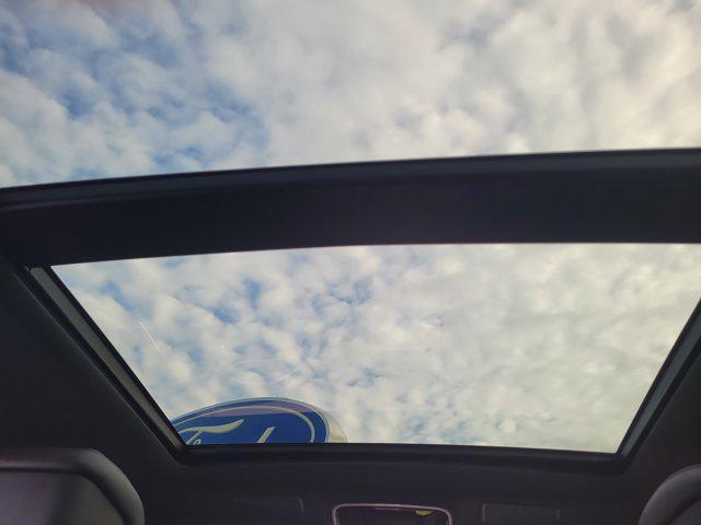 used 2022 Land Rover Range Rover car, priced at $52,995