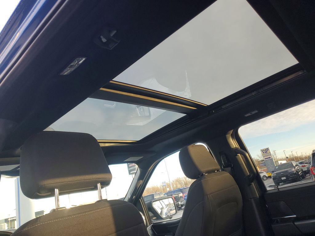 used 2022 Ford F-150 car, priced at $36,495