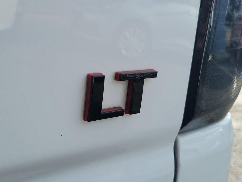 used 2022 Chevrolet Silverado 1500 car, priced at $27,995