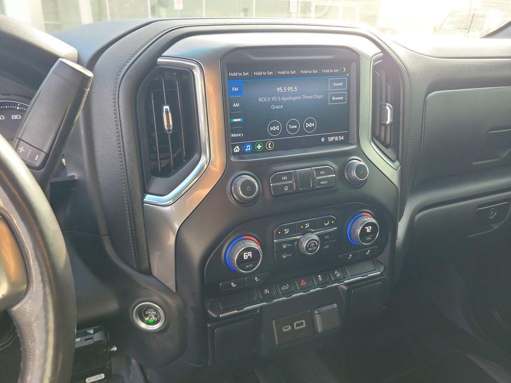 used 2022 Chevrolet Silverado 1500 car, priced at $27,995