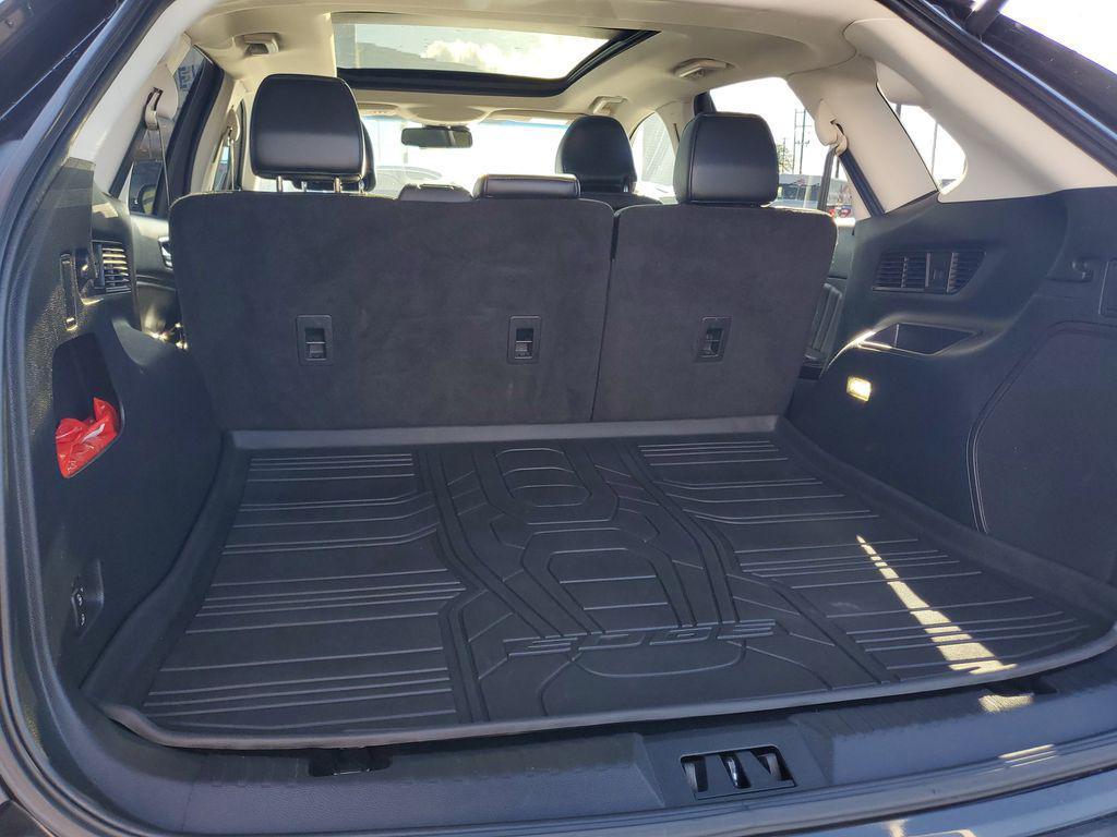 used 2015 Ford Edge car, priced at $18,995