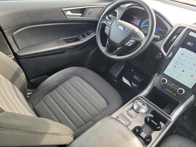 used 2022 Ford Edge car, priced at $21,895