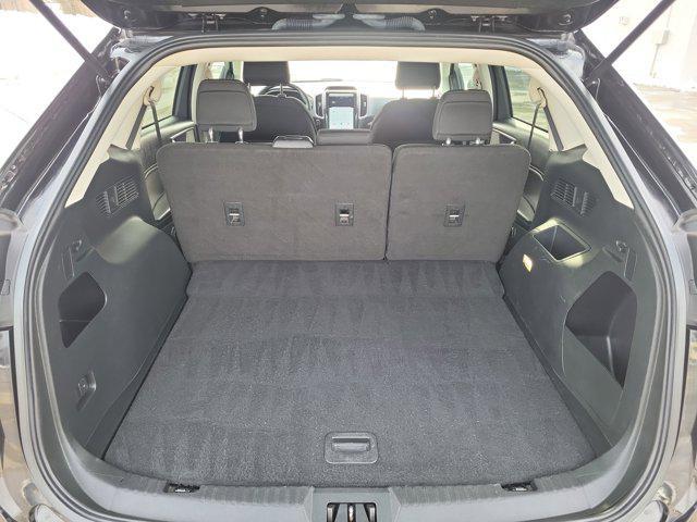 used 2022 Ford Edge car, priced at $21,895