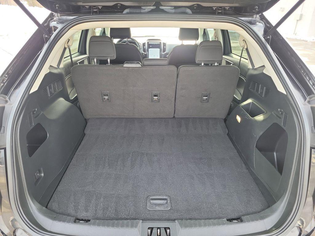 used 2022 Ford Edge car, priced at $22,775