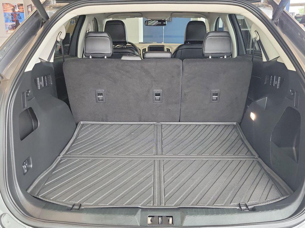 used 2024 Ford Edge car, priced at $33,995