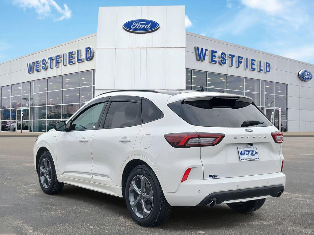 used 2024 Ford Escape car, priced at $25,895