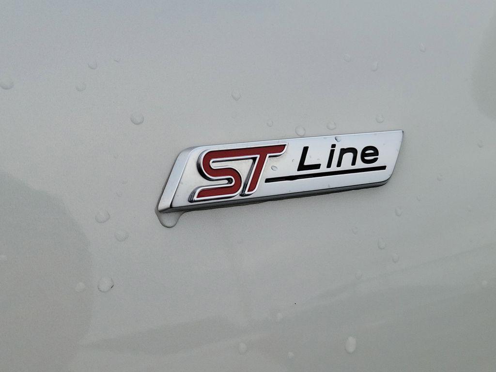 used 2024 Ford Escape car, priced at $25,895