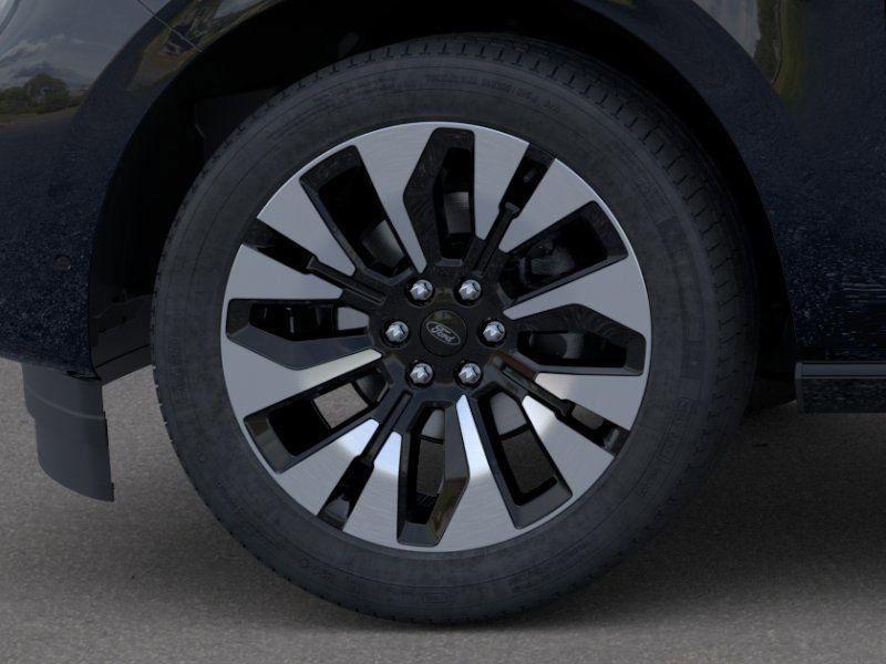 new 2025 Ford Expedition car, priced at $92,785