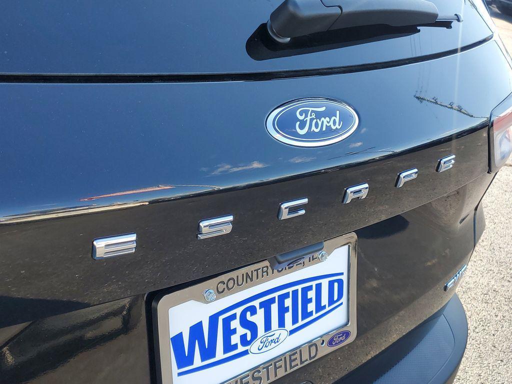 used 2022 Ford Escape car, priced at $29,995