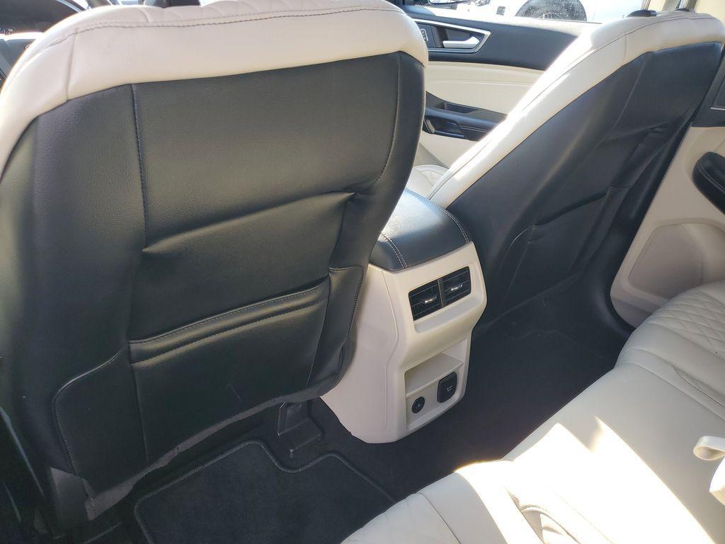 used 2024 Ford Edge car, priced at $33,439