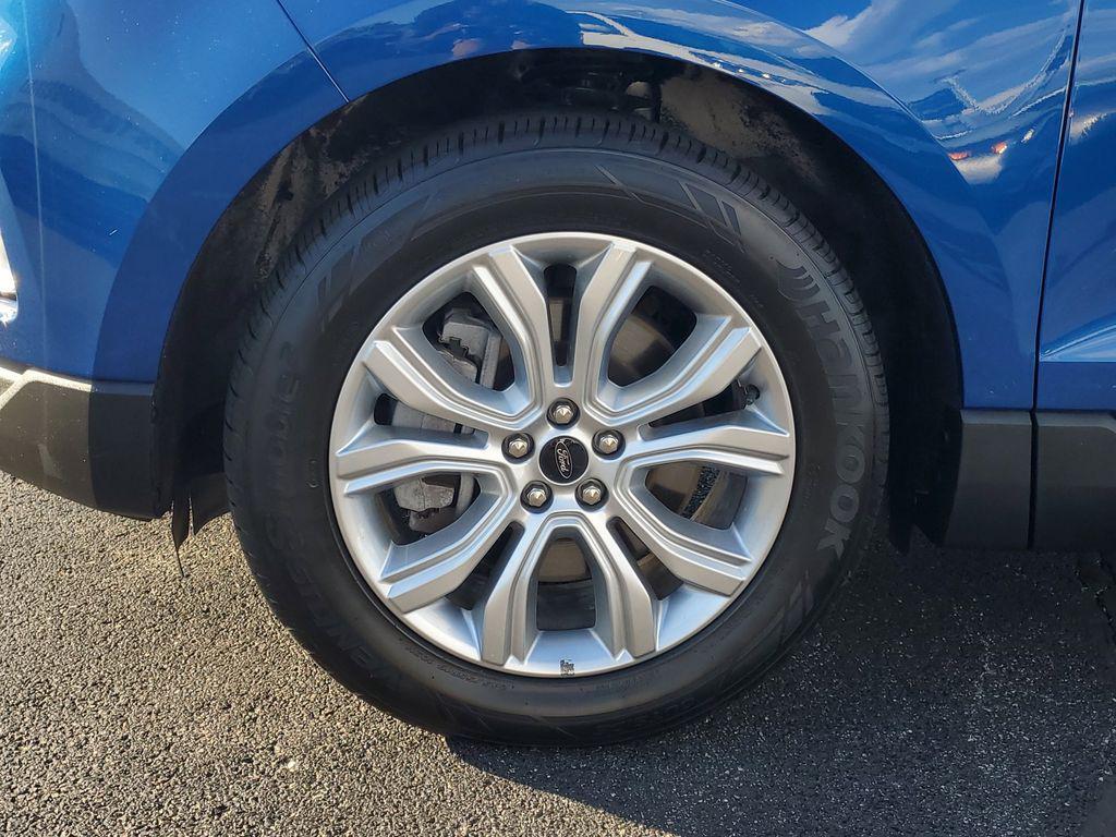 used 2024 Ford Edge car, priced at $33,439