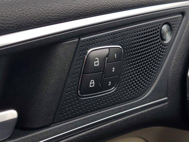 used 2022 Ford Edge car, priced at $34,895