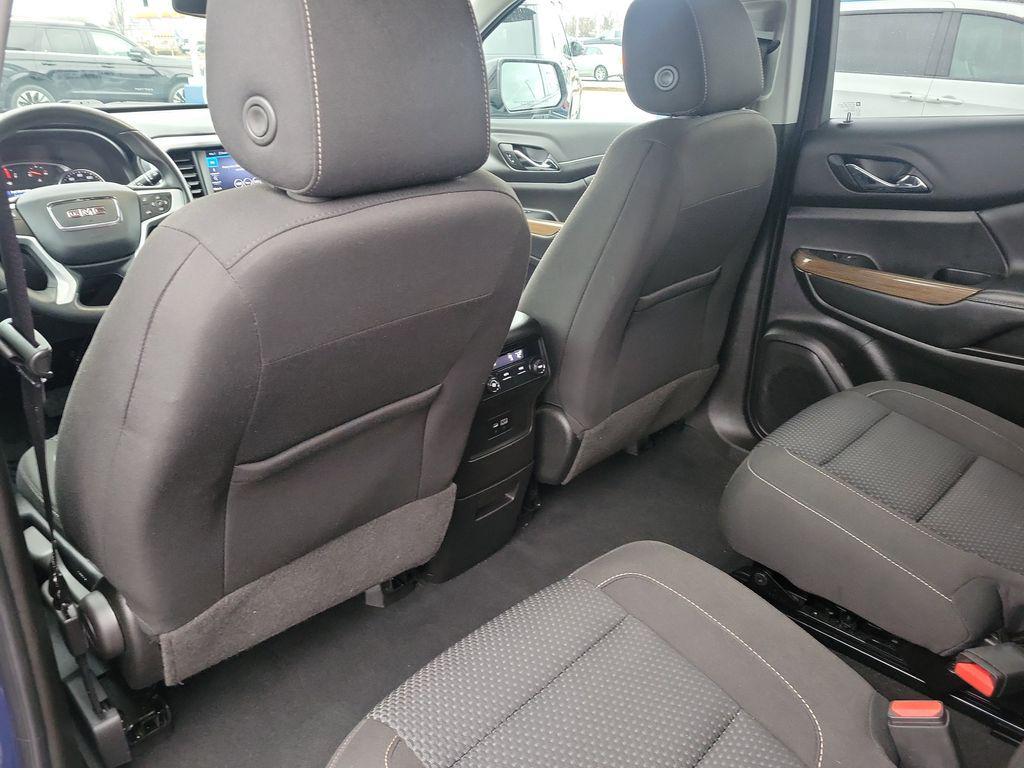 used 2023 GMC Acadia car, priced at $25,695