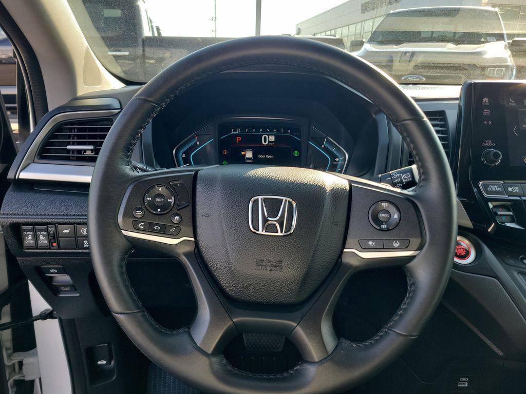 used 2024 Honda Odyssey car, priced at $41,995