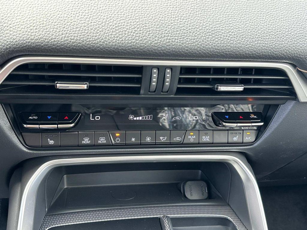 new 2025 Mazda CX-70 PHEV car, priced at $53,319