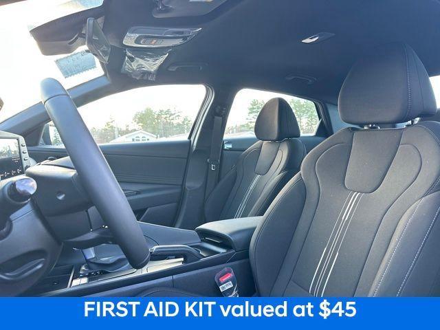 new 2025 Hyundai Elantra car, priced at $21,420