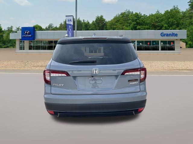 used 2022 Honda Pilot car, priced at $29,990