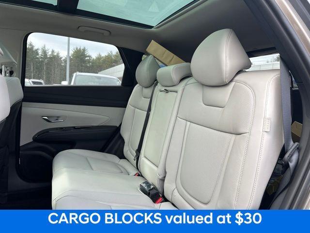 new 2026 Hyundai TUCSON Hybrid car, priced at $40,689