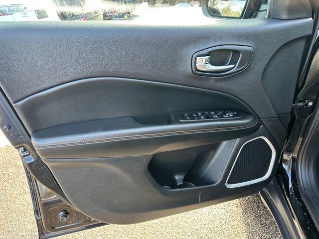 used 2019 Jeep Compass car