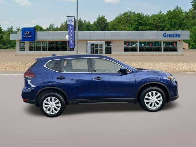 used 2019 Nissan Rogue car, priced at $16,490
