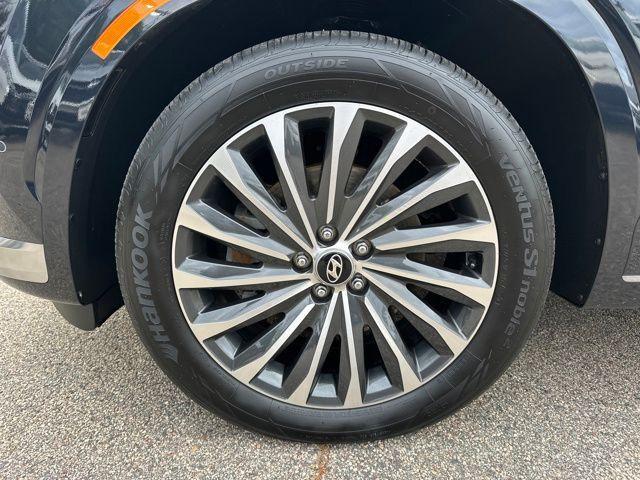 used 2025 Hyundai Palisade car, priced at $44,690