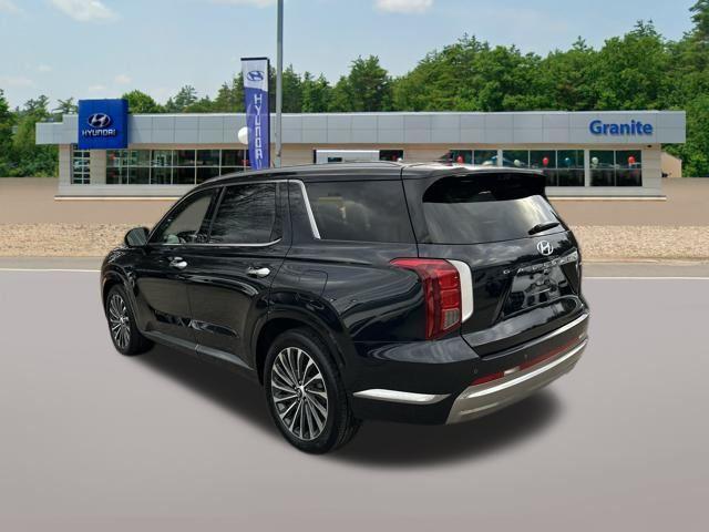 used 2025 Hyundai Palisade car, priced at $44,690
