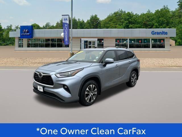 used 2023 Toyota Highlander car, priced at $32,990