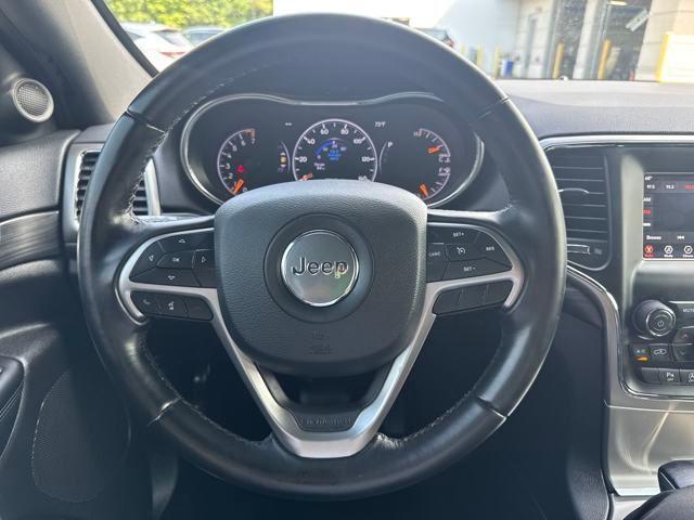 used 2021 Jeep Grand Cherokee car, priced at $17,590