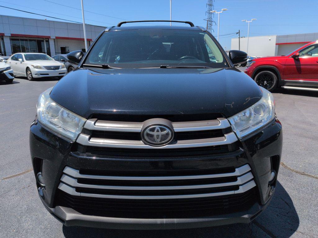 used 2018 Toyota Highlander car, priced at $17,772
