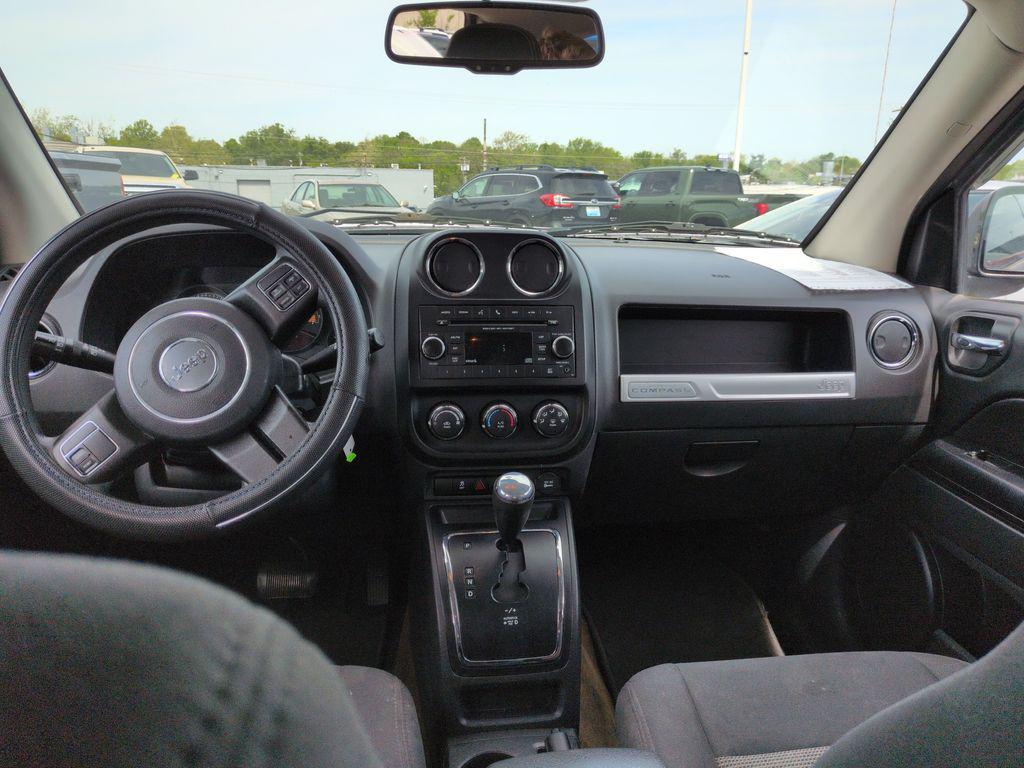 used 2016 Jeep Compass car, priced at $5,500
