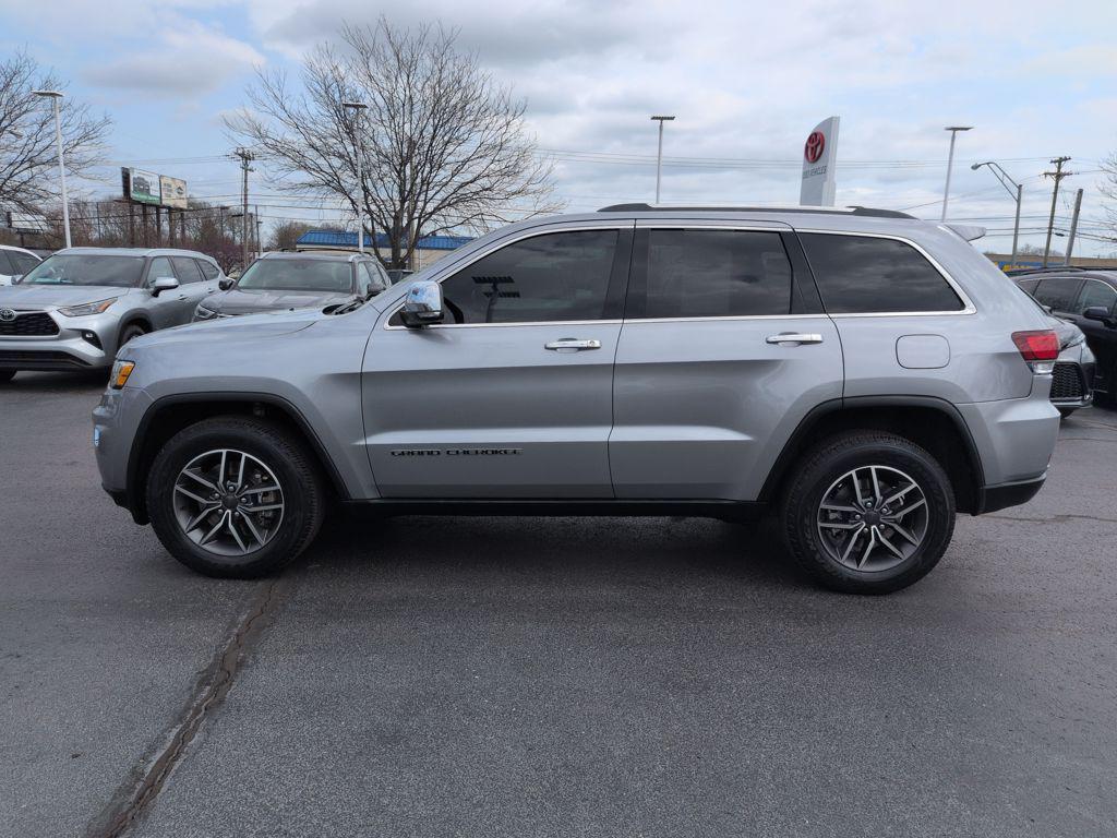 used 2021 Jeep Grand Cherokee car, priced at $17,295
