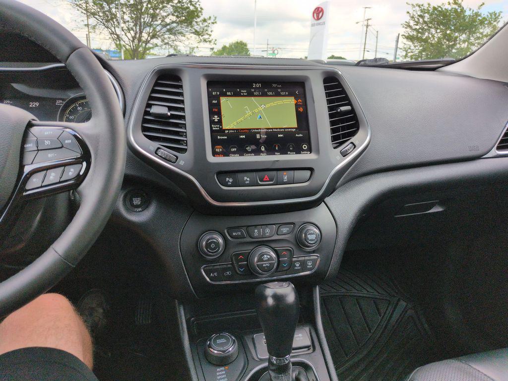 used 2023 Jeep Cherokee car, priced at $23,988