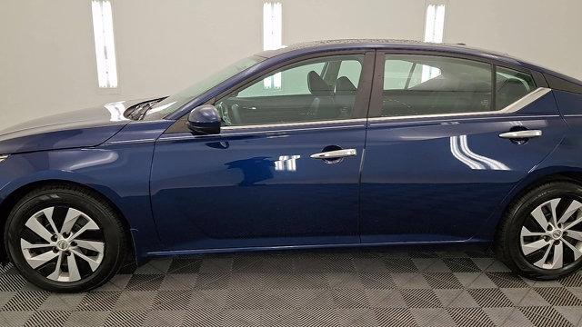 used 2020 Nissan Altima car, priced at $13,888