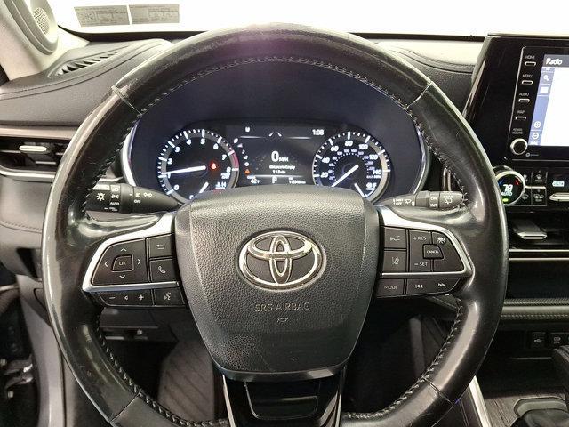 used 2020 Toyota Highlander car, priced at $24,999