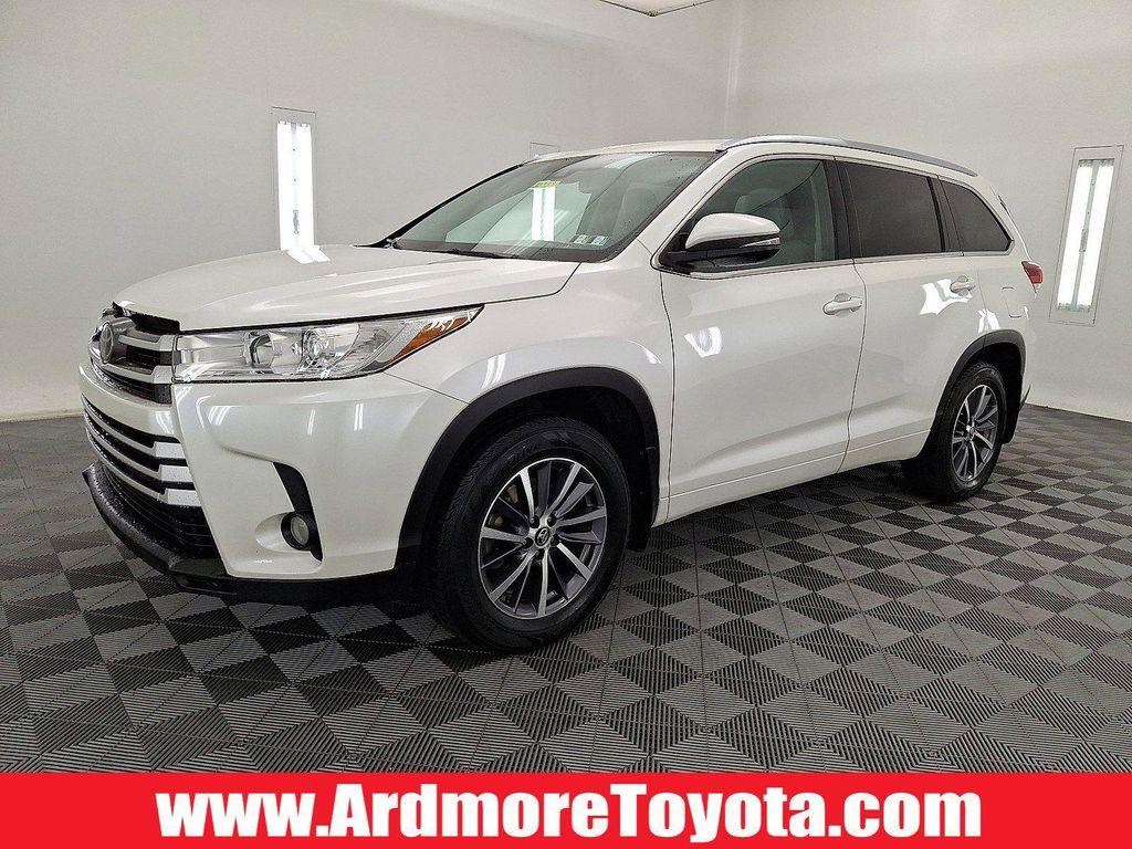 used 2018 Toyota Highlander car, priced at $19,378