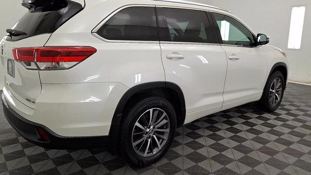 used 2018 Toyota Highlander car, priced at $19,888