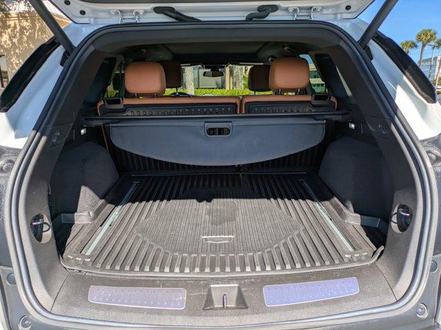 used 2022 Cadillac XT5 car, priced at $30,995