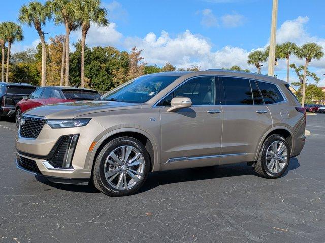 used 2022 Cadillac XT6 car, priced at $32,995