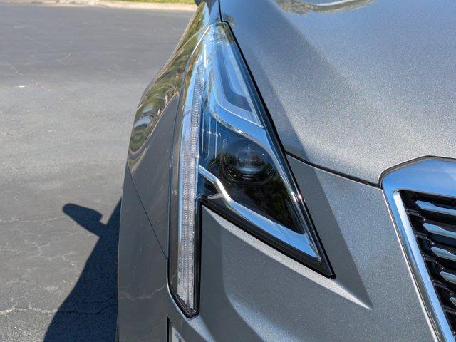 used 2023 Cadillac XT5 car, priced at $35,995