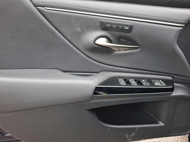 used 2023 Lexus ES 300h car, priced at $44,950
