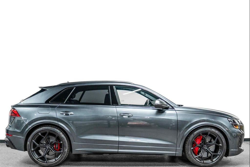 used 2025 Audi RS Q8 car, priced at $139,900
