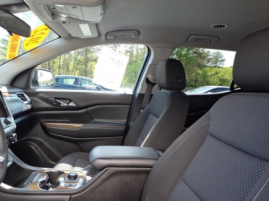 used 2022 GMC Acadia car, priced at $25,588