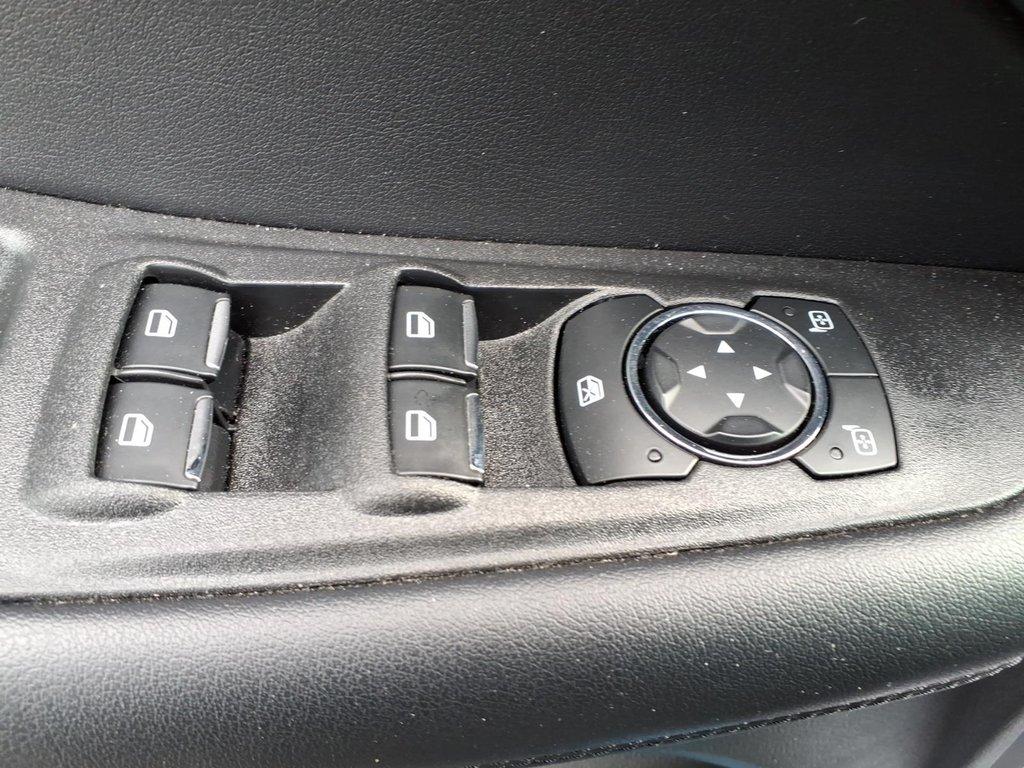 used 2024 Ford Edge car, priced at $26,988