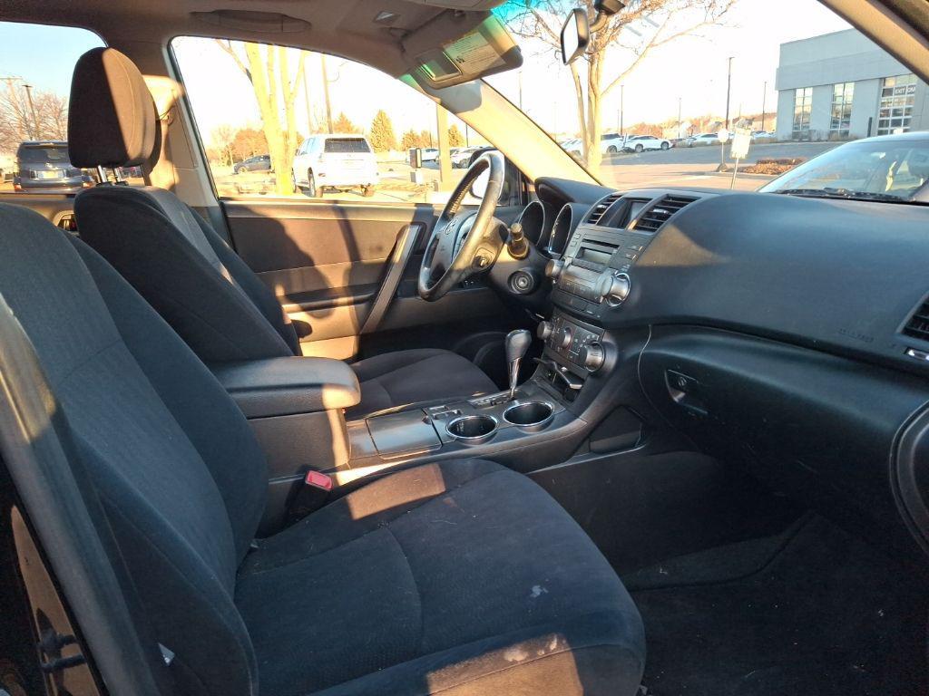 used 2008 Toyota Highlander car, priced at $8,977