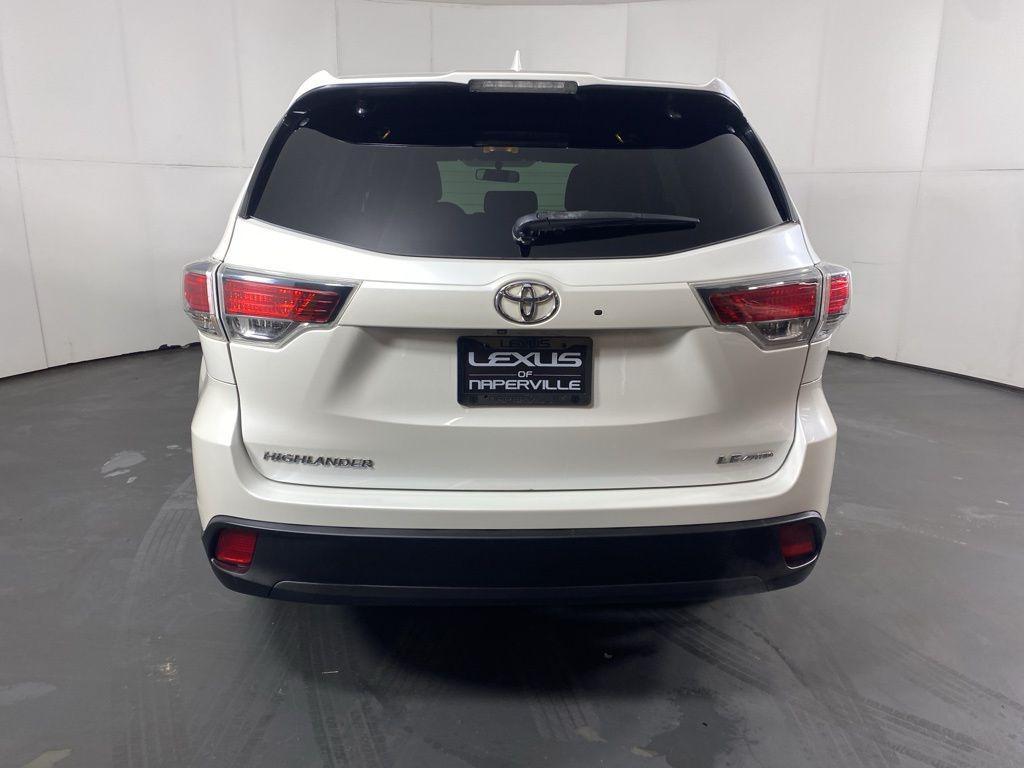 used 2015 Toyota Highlander car, priced at $17,477