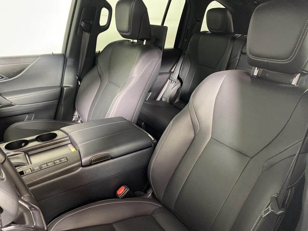 used 2024 Lexus LX 600 car, priced at $99,777