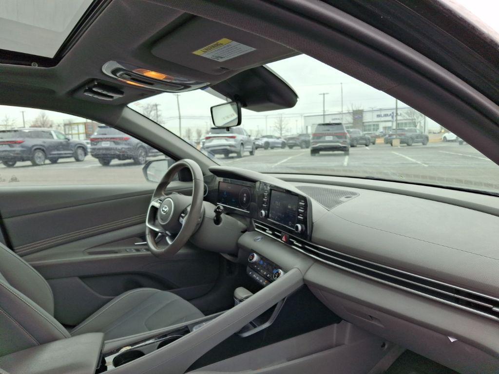 used 2022 Hyundai Elantra car, priced at $15,477