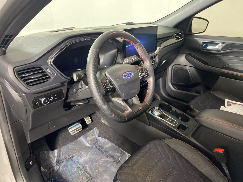 used 2023 Ford Escape car, priced at $25,477